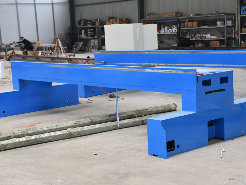 濟南龍門式數(shù)控切割機為什么價格差別這么大？