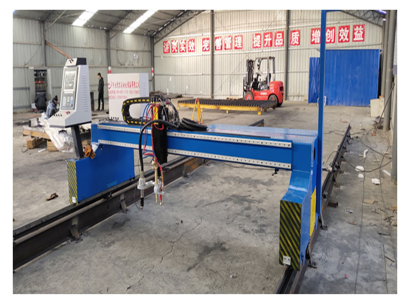 大型激光切割機(jī)在重啟時應(yīng)該如何進(jìn)行操作？