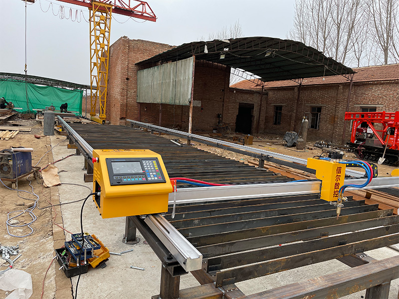 光纖激光切割機適用于哪些材料？毛刺和切割是怎么回事？